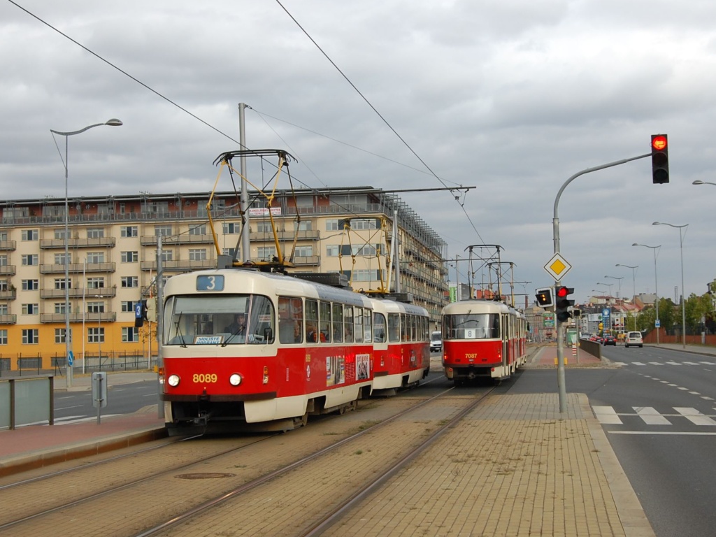 Прага, Tatra T3M2-DVC № 8089; Прага, Tatra T3SUCS № 7087