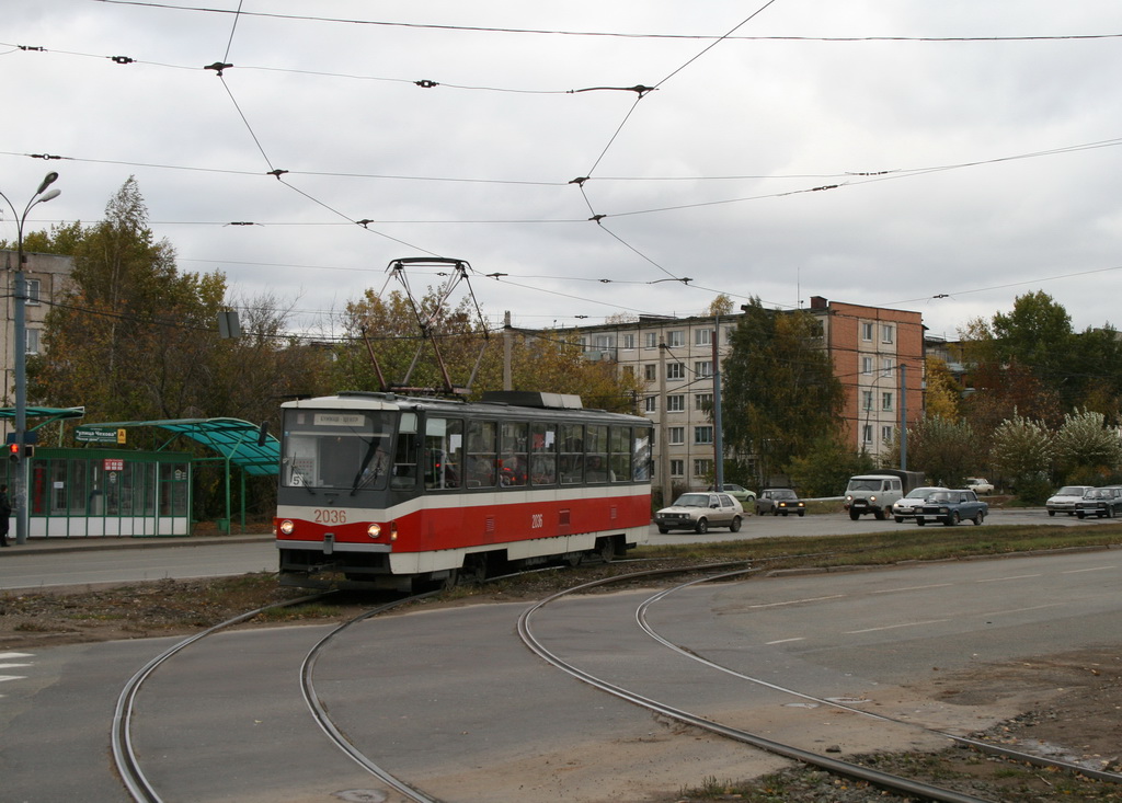 Ijevsk, Tatra T6B5-RA N°. 2036
