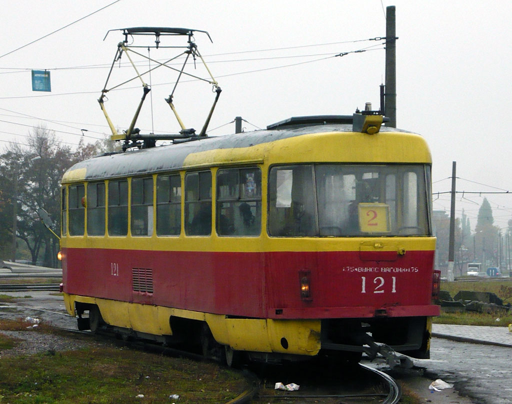 Koursk, Tatra T3SU N°. 121