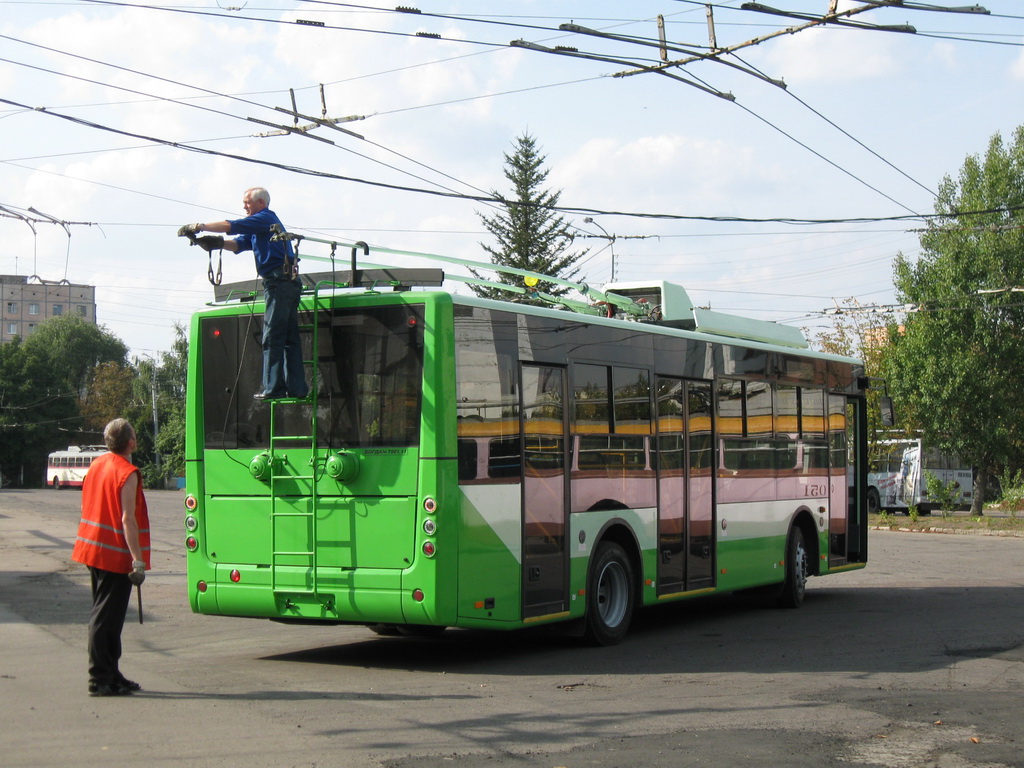 Ровно, Богдан Т60111 № 210