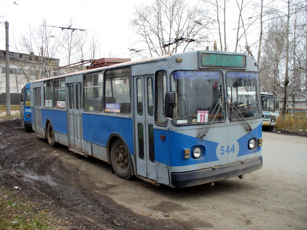 Kirov, ZiU-682V # 544