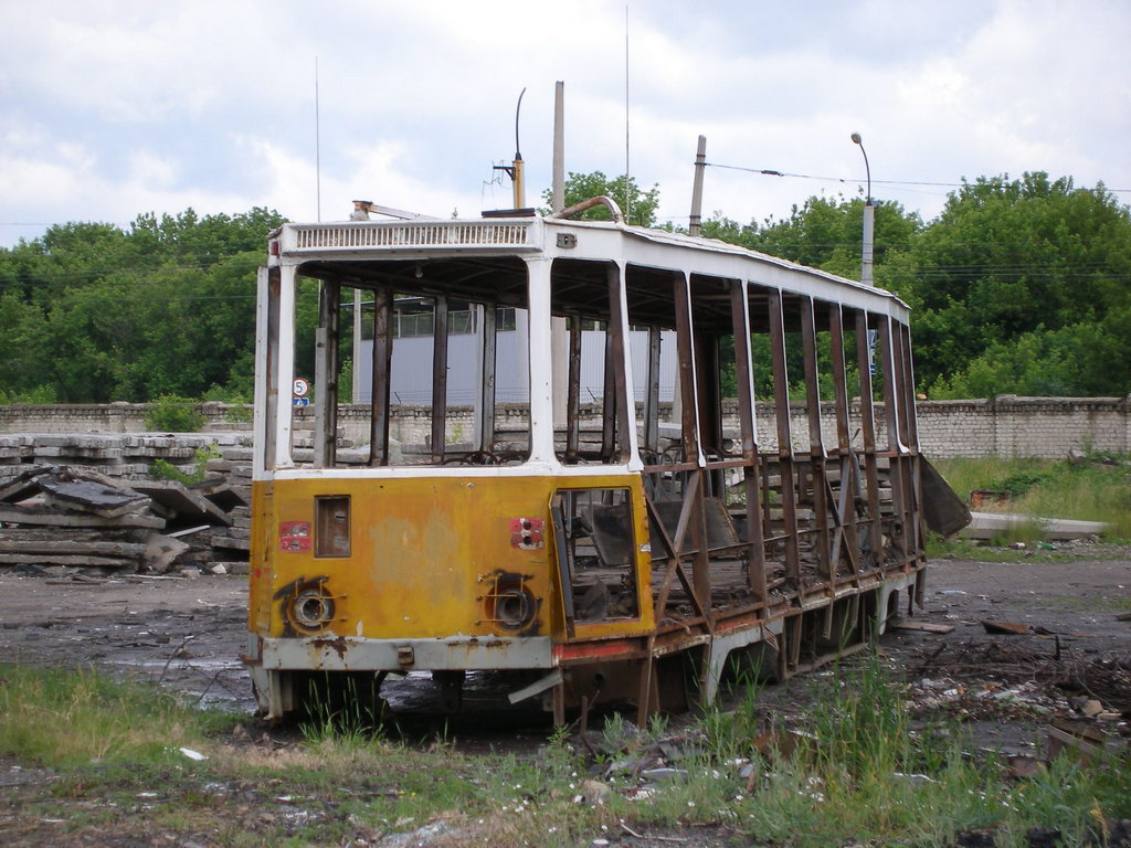 Луганск, 71-605 (КТМ-5М3) № 162; Луганск — Трамвайное депо