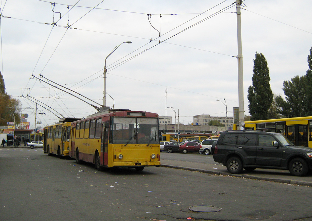 Киев, Škoda 14Tr04 № 332