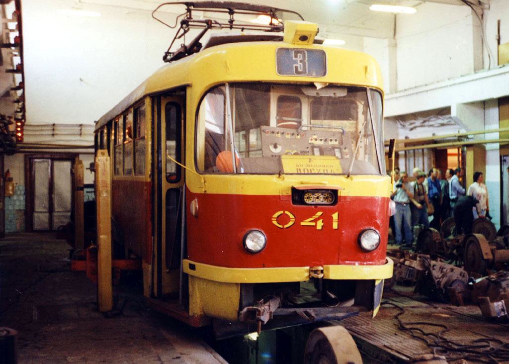 Oryol, Tatra T3SU č. 041; Oryol — Historical photos [1992-2005]; Oryol — Route desk; Oryol — Tram depot named by Y. Vitas