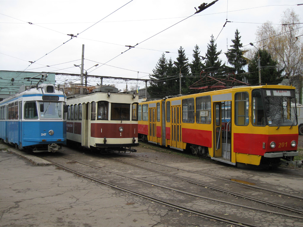 Vinnytsia, Tatra KT4SU № 201; Vinnytsia, 2-axle motor car № 1; Vinnytsia, SWS/MFO Be 4/4 "Karpfen" № 247