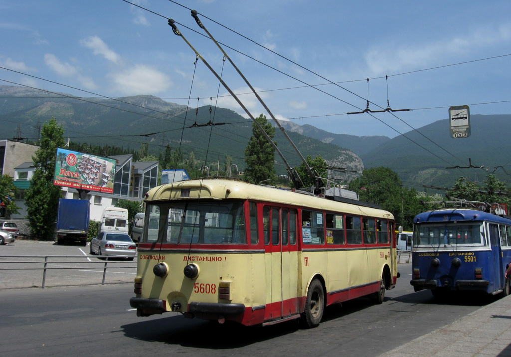 Troleibuzul din Crimeea, Škoda 9Tr24 nr. 5608