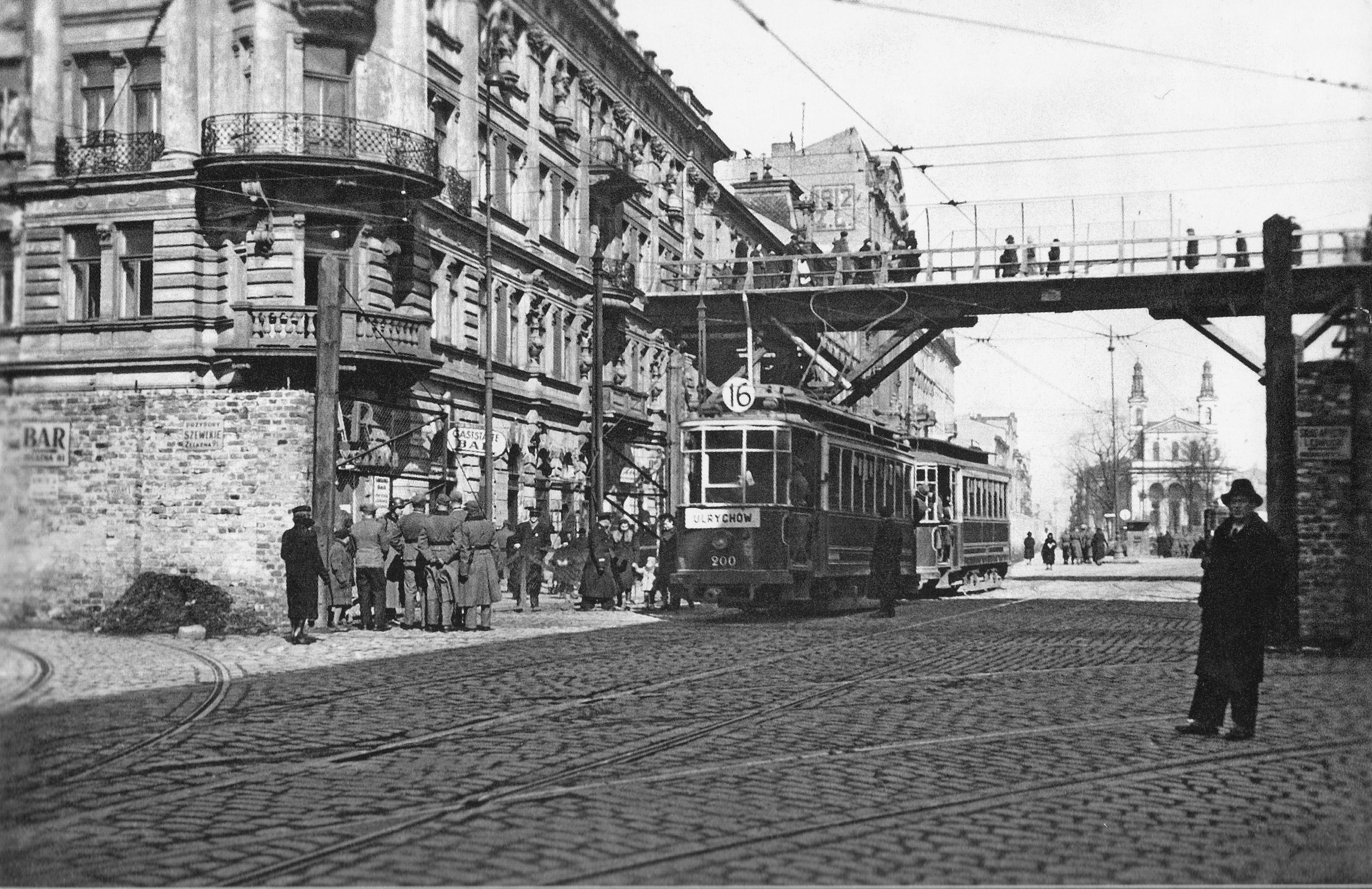Varșovia, MAN A nr. 200; Varșovia — World War II