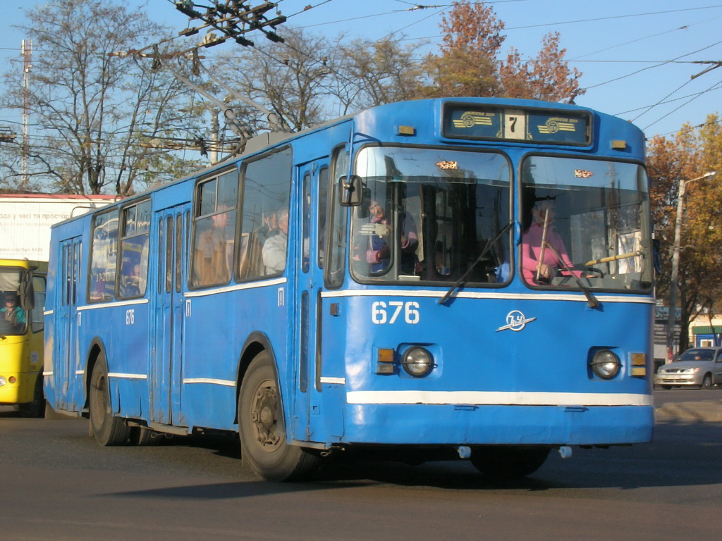 Odesa, ZiU-682V-012 [V0A] č. 676