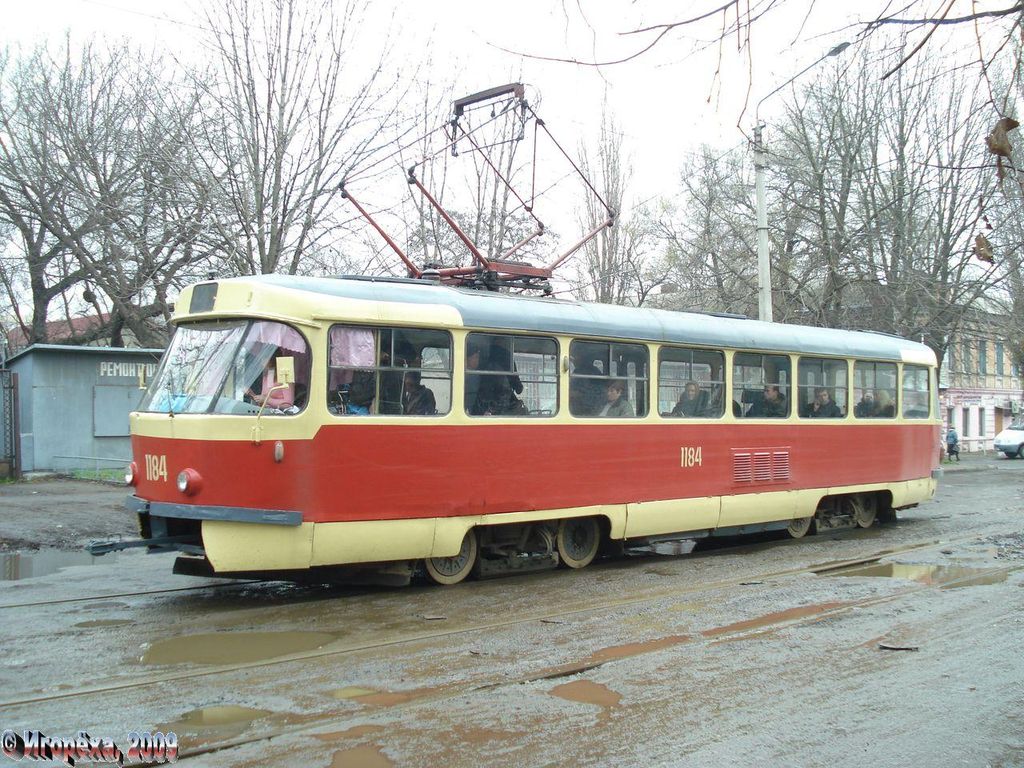 Днепр, Tatra T3SU № 1184