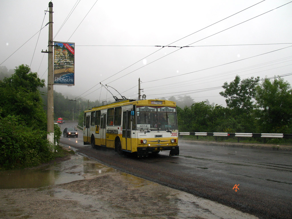 Крымский троллейбус, Škoda 14Tr02/6 № 2000