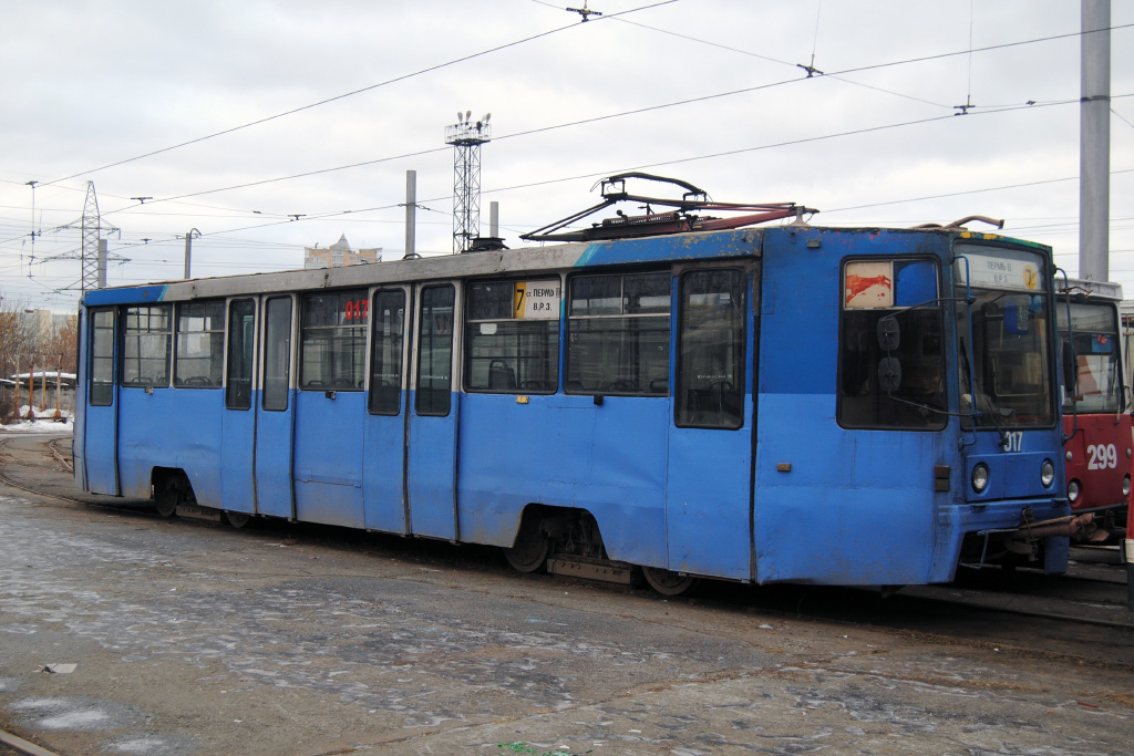 Пермь, 71-608К № 017