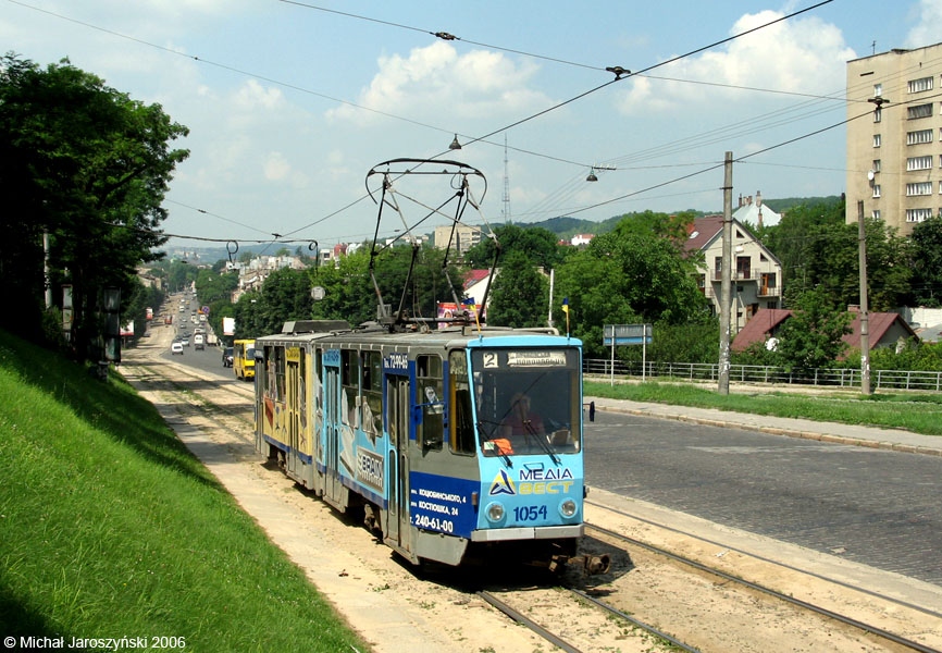 Львів, Tatra KT4SU № 1054