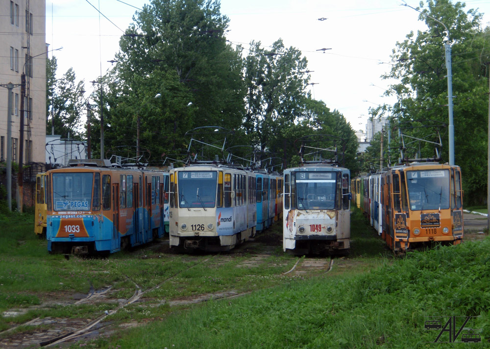 Lvovas, Tatra KT4SU nr. 1033; Lvovas, Tatra KT4SU nr. 1126; Lvovas, Tatra KT4SU nr. 1049; Lvovas, Tatra KT4SU nr. 1118