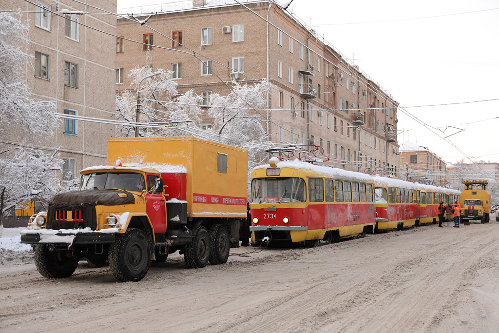 Volgograd, Tatra T3SU č. 2734; Volgograd, Tatra T3SU č. 2737; Volgograd, Tatra T3SU (2-door) č. 2602; Volgograd, Tatra T3SU (2-door) č. 2604; Volgograd — Tram lines: [2] Second depot — Center