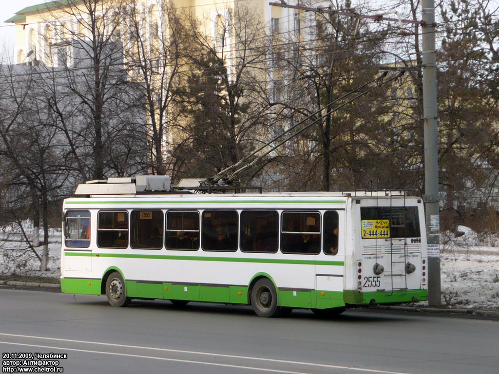 Chelyabinsk, LiAZ-5280 (VZTM) nr. 2555