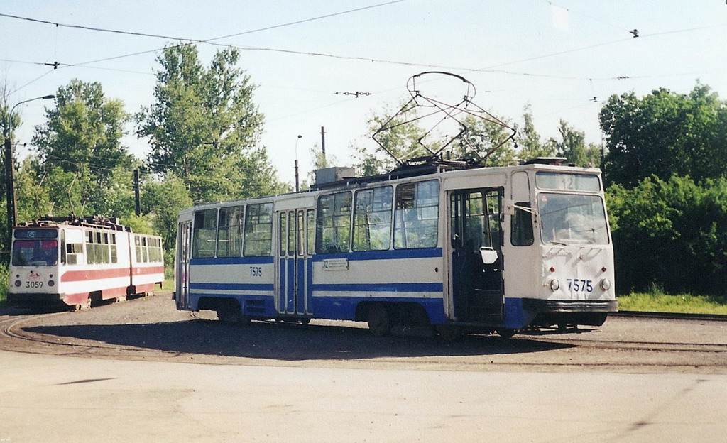 Saint-Petersburg, LM-68M č. 7575