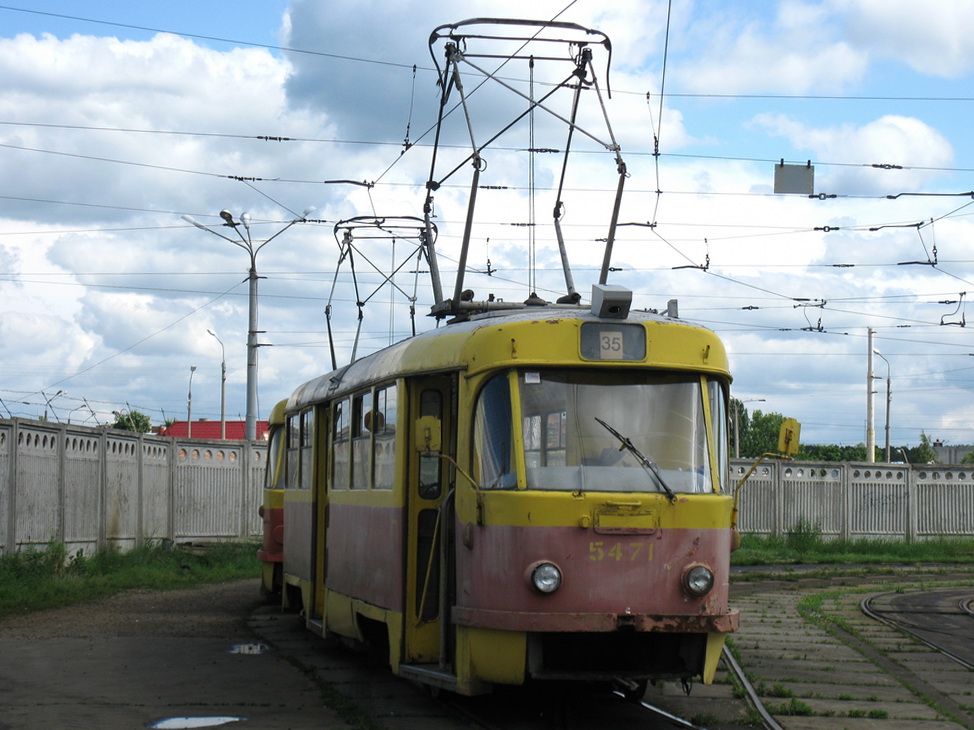 Київ, Tatra T3SU № 5471