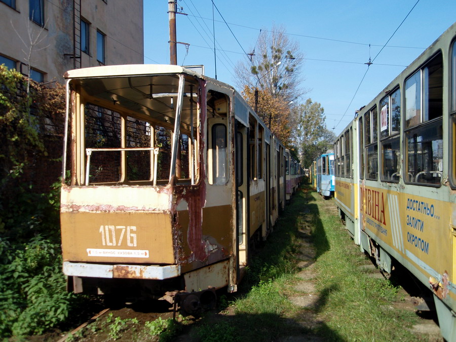 Lviv, Tatra KT4SU # 1076