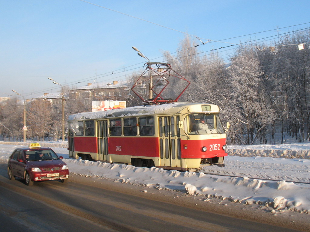 Ижевск, Tatra T3SU мод. Ижевск № 2052