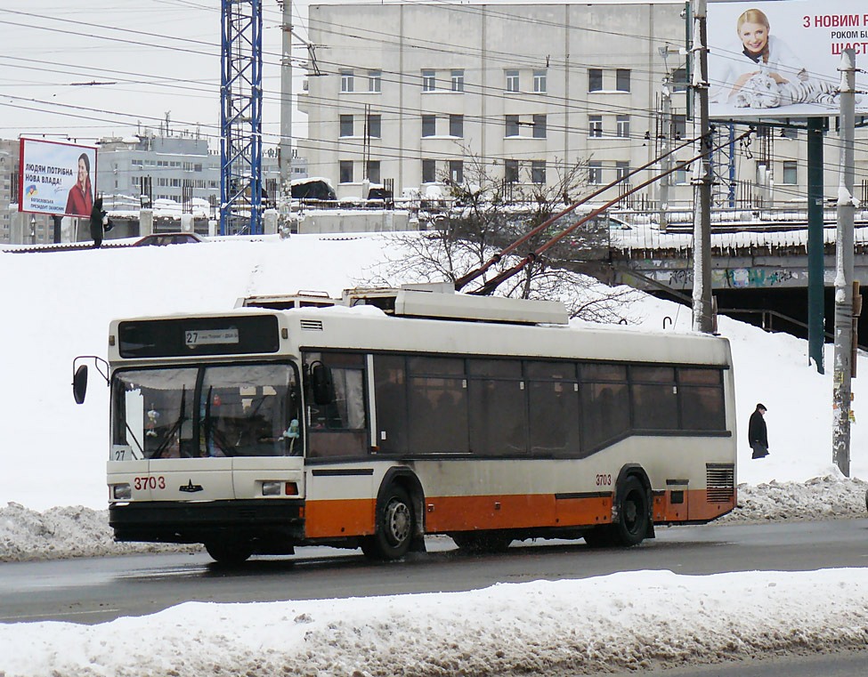 Kijevas, MAZ-103T nr. 3703