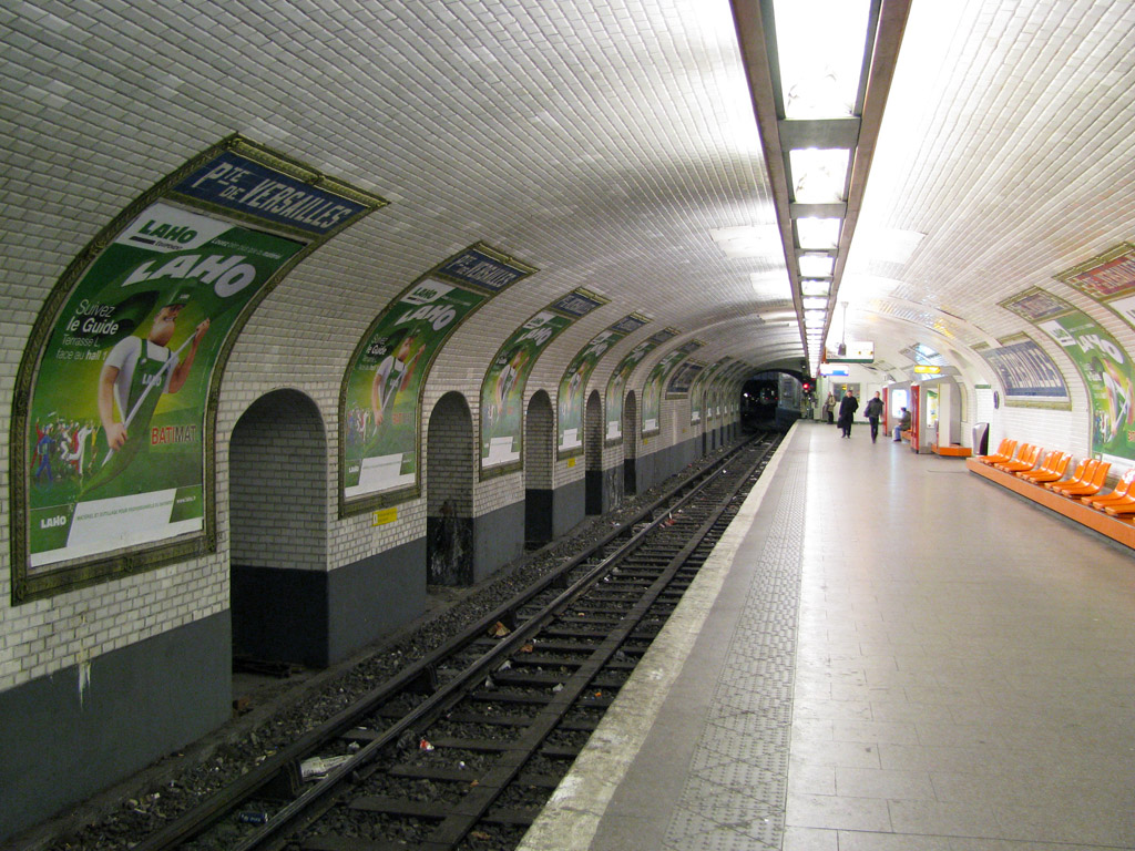 Париж -  Версаль -  Ивелин — Метрополитен — Линия 12