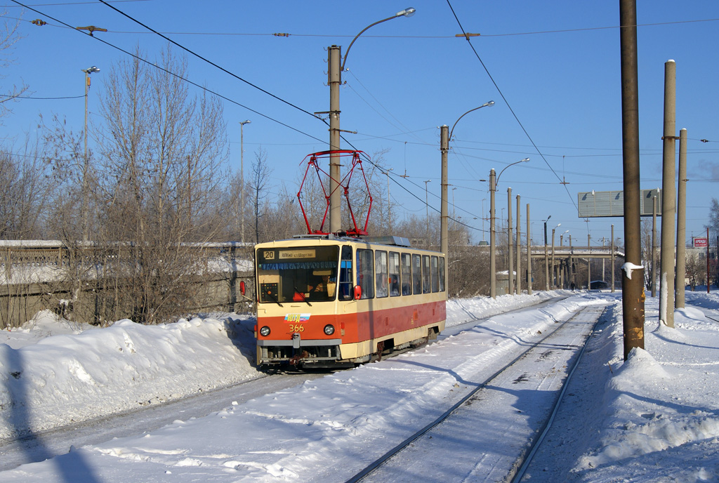 Jekaterinburg, Tatra T6B5SU Nr. 366