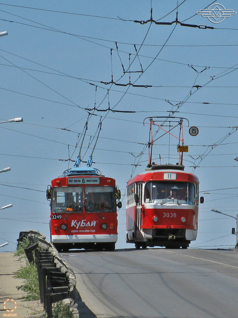 Волгоград, ЗиУ-682 (ВЗСМ) № 3249; Волгоград, Tatra T3SU (двухдверная) № 3036