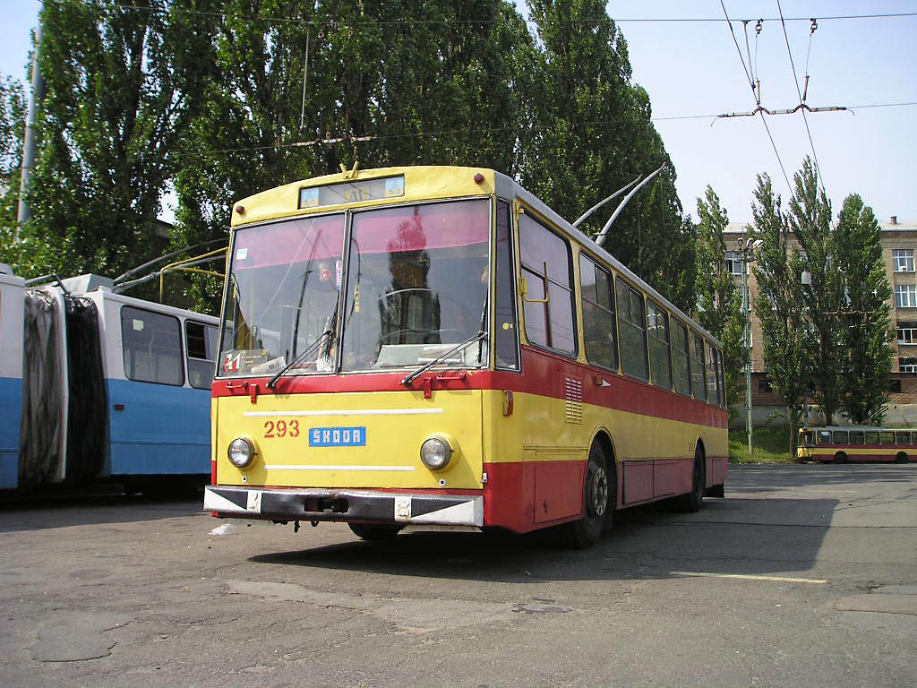 Kyiv, Škoda 14Tr02/6 № 293