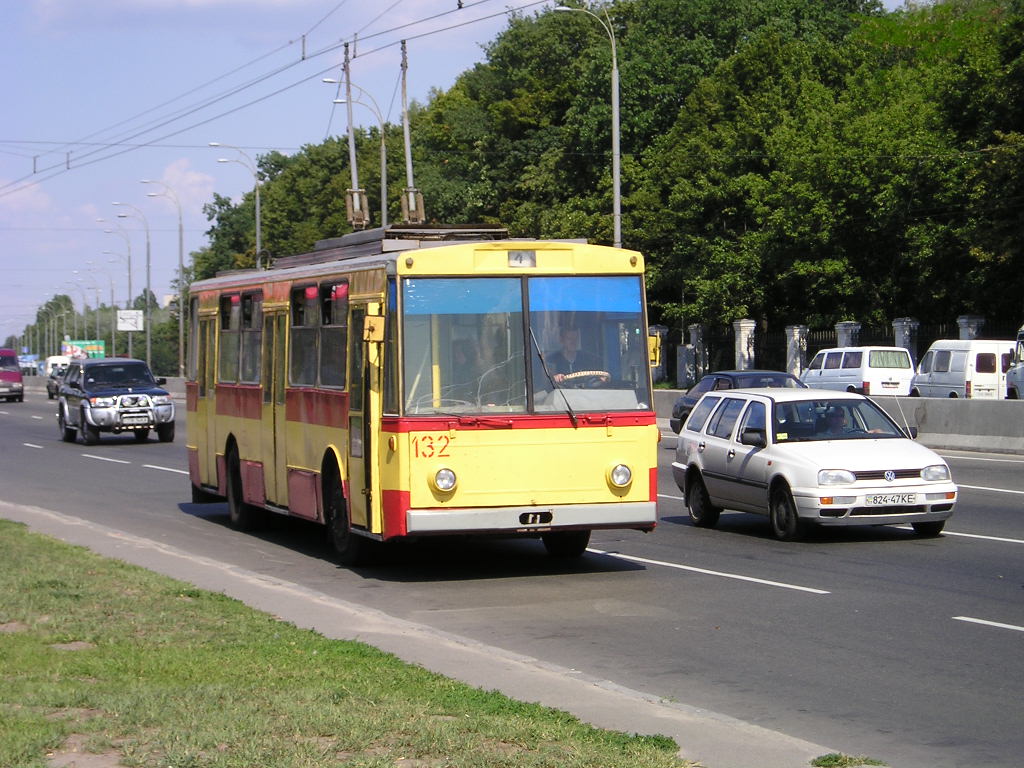 Кіеў, Škoda 14Tr02 № 132