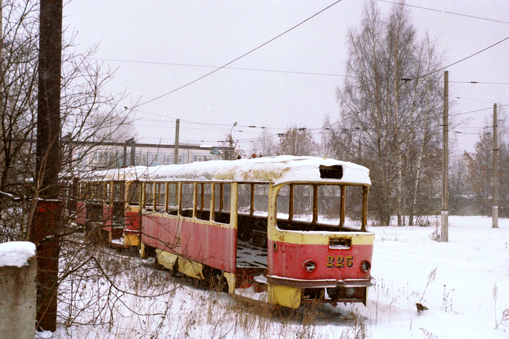 Tver, Tatra T3SU (2-door) # 225; Tver — "The last track" of the Tver trams