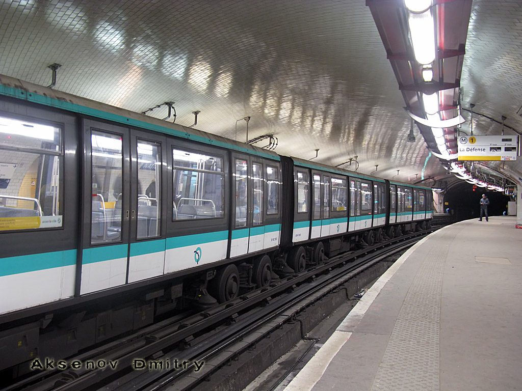 Paris - Versailles - Yvelines — Metropolitain — Line 1