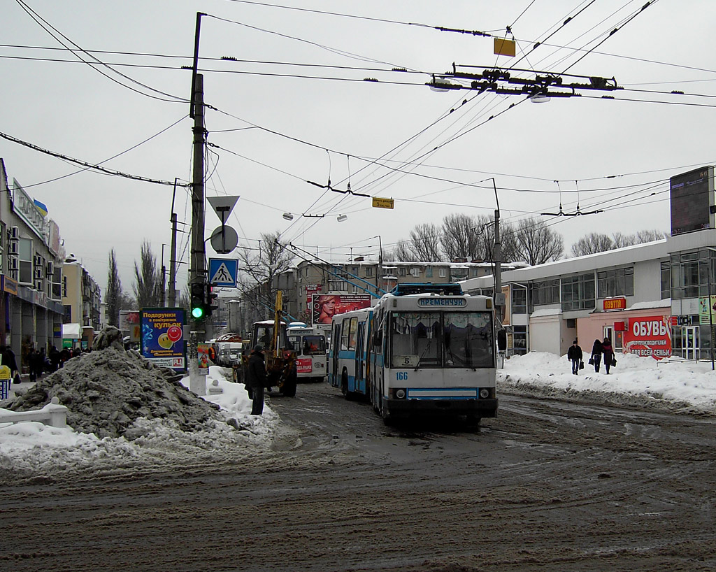 Кременчук, ЮМЗ Т1 № 166