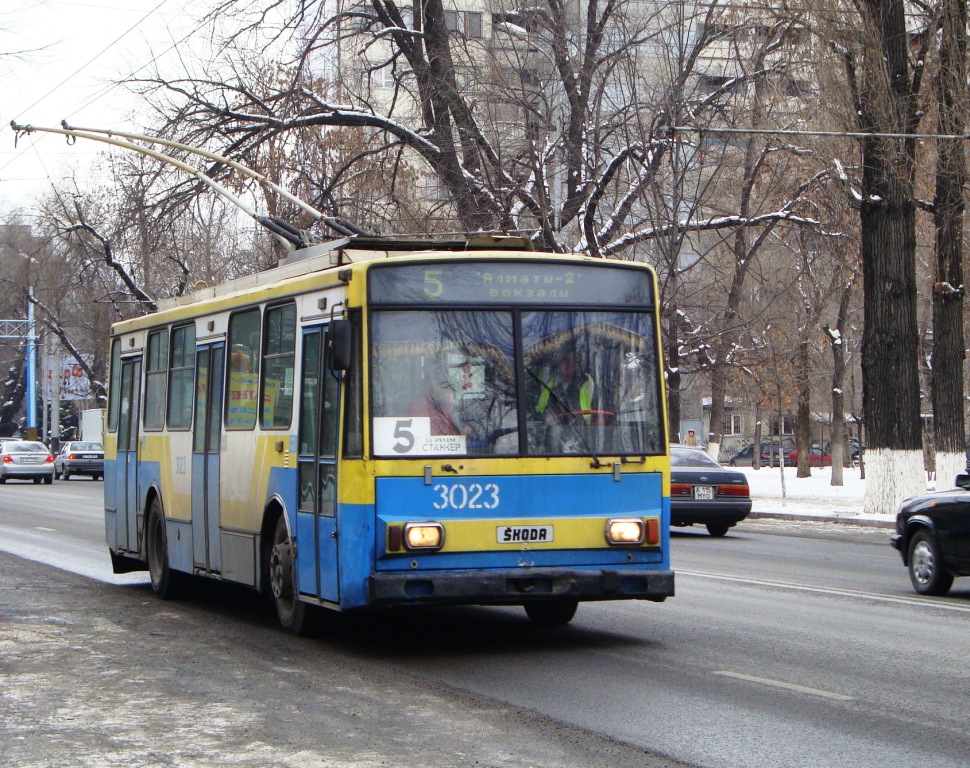Almaty, Škoda 14Tr13/6M č. 3023