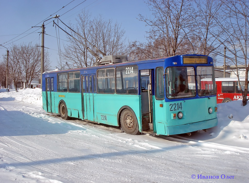 Kazan, ZiU-682V [V00] N°. 2214