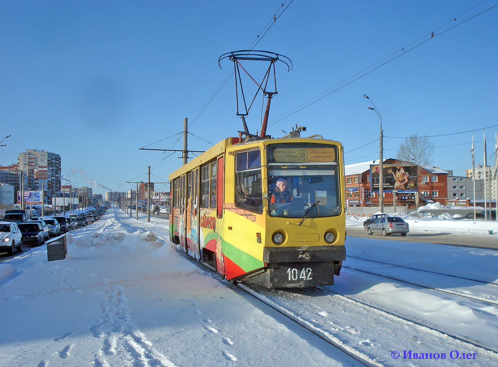Kazan, 71-608KM N°. 1042