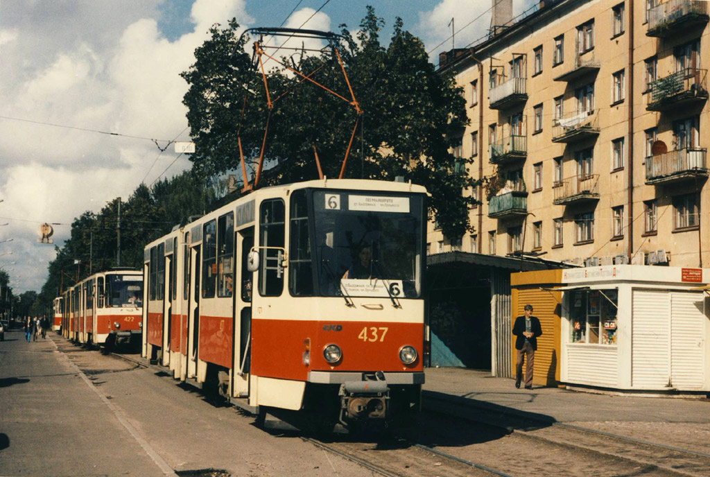 Kalinyingrád, Tatra KT4SU — 437