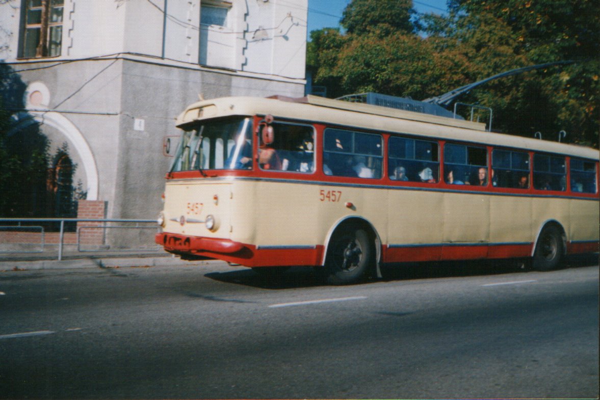 Крымский троллейбус, Škoda 9Tr18 № 5457; Крымский троллейбус — Исторические фотографии (1959 — 2000)