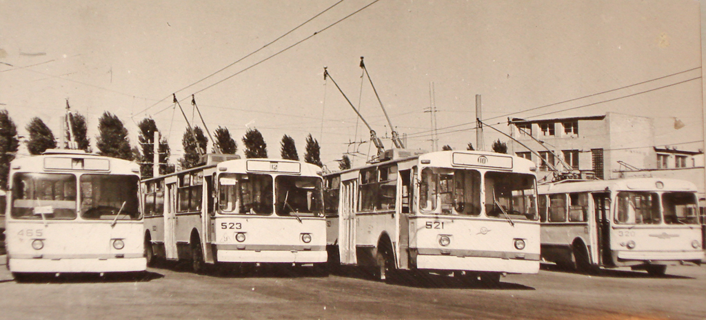 Odesa, ZiU-682B č. 465; Odesa, ZiU-682V č. 523; Odesa, ZiU-682B č. 521; Odesa, ZiU-5D č. 320; Odesa — Old Photos: Trolleybus