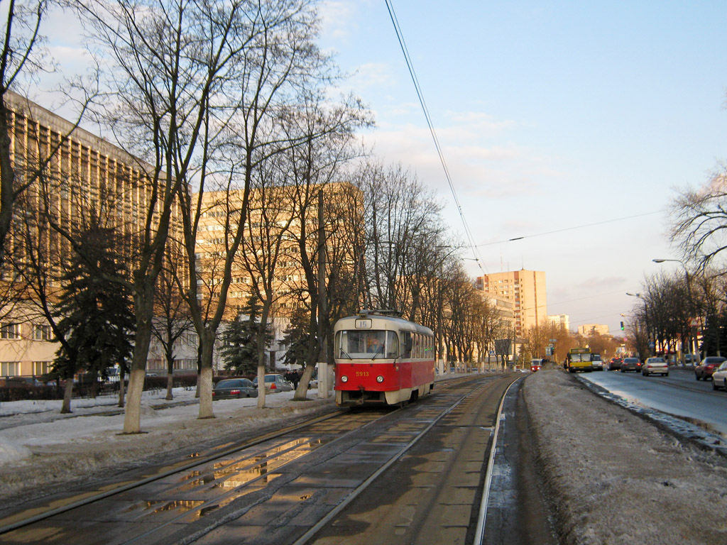 Киев, Tatra T3SU № 5913