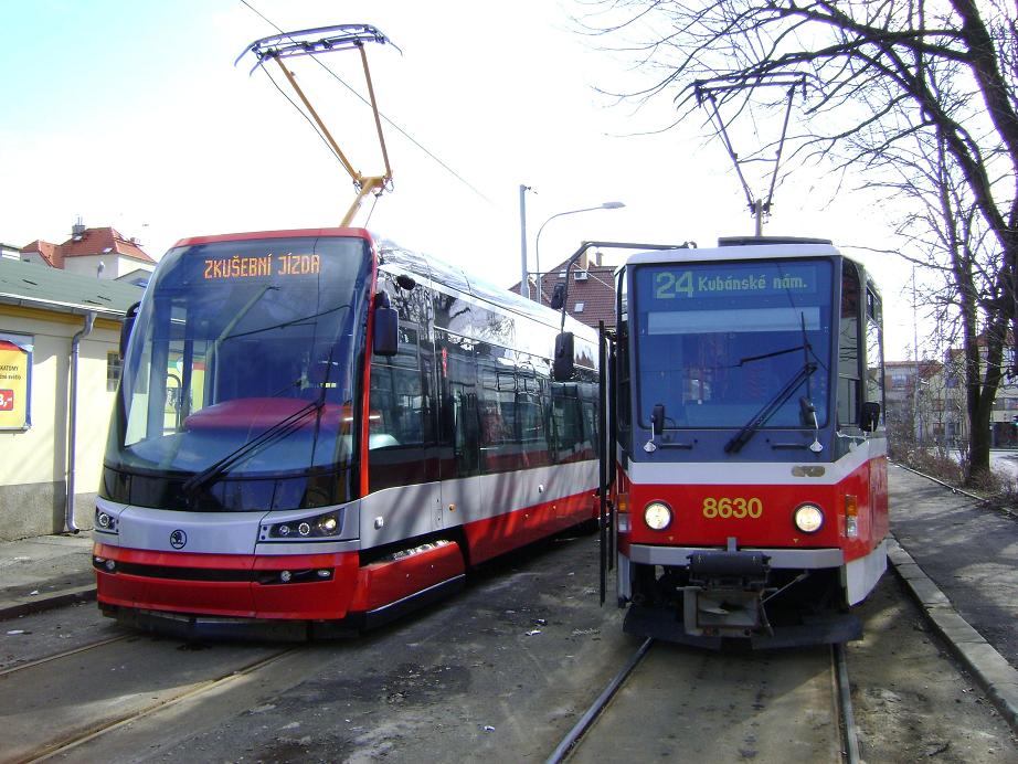 Praha, Škoda 15T0 ForCity Alfa Praha # 9201; Praha, Tatra T6A5 # 8630