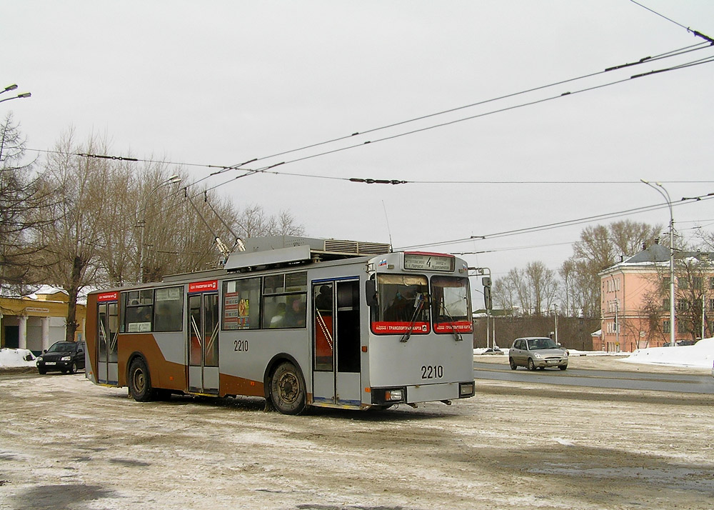 Novosibirsk, ST-682G Nr 2210