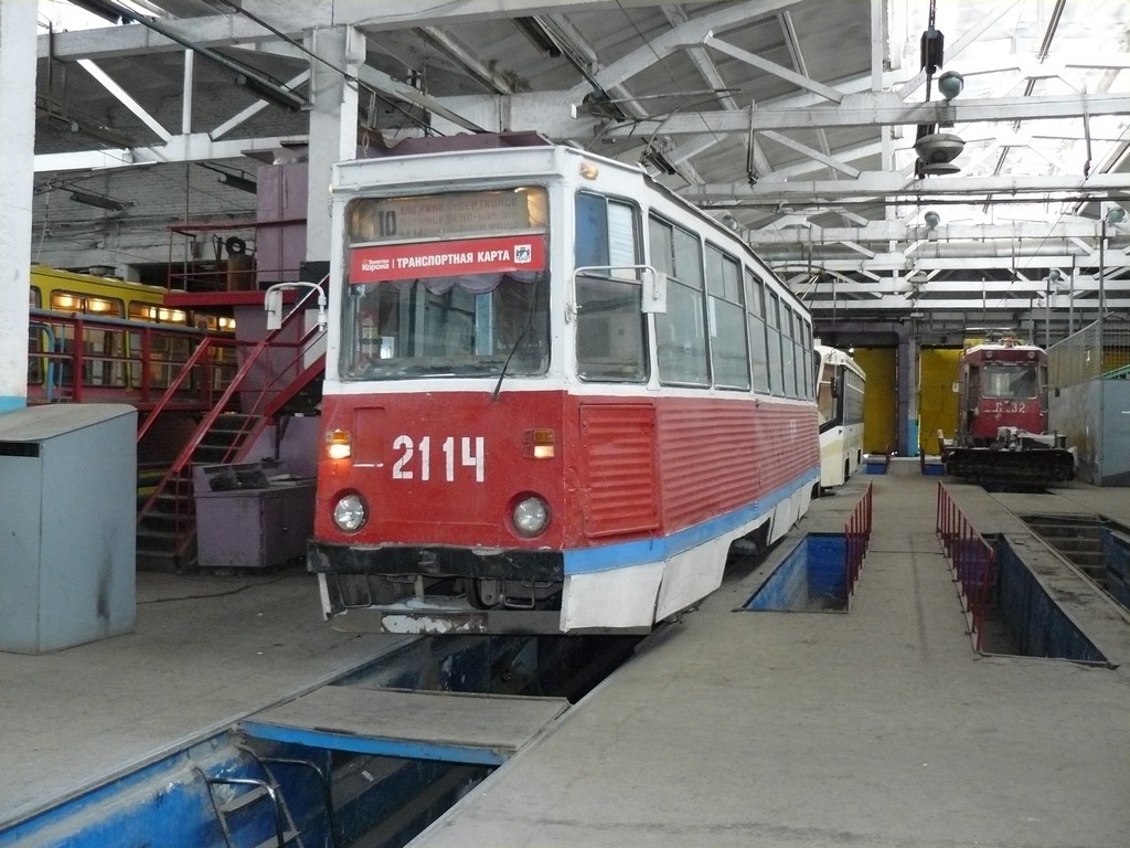 Novosibirsk, 71-605 (KTM-5M3) # 2114
