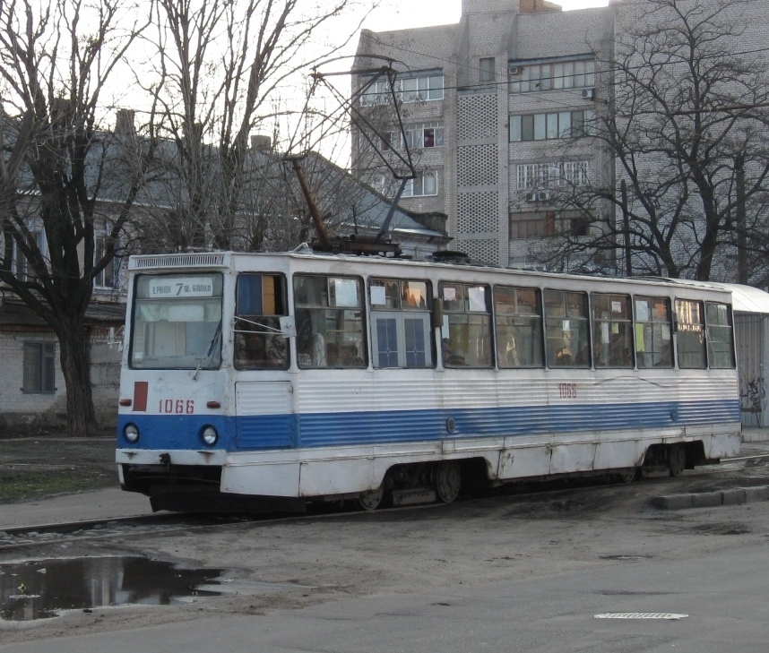 Николаев, 71-605 (КТМ-5М3) № 1066