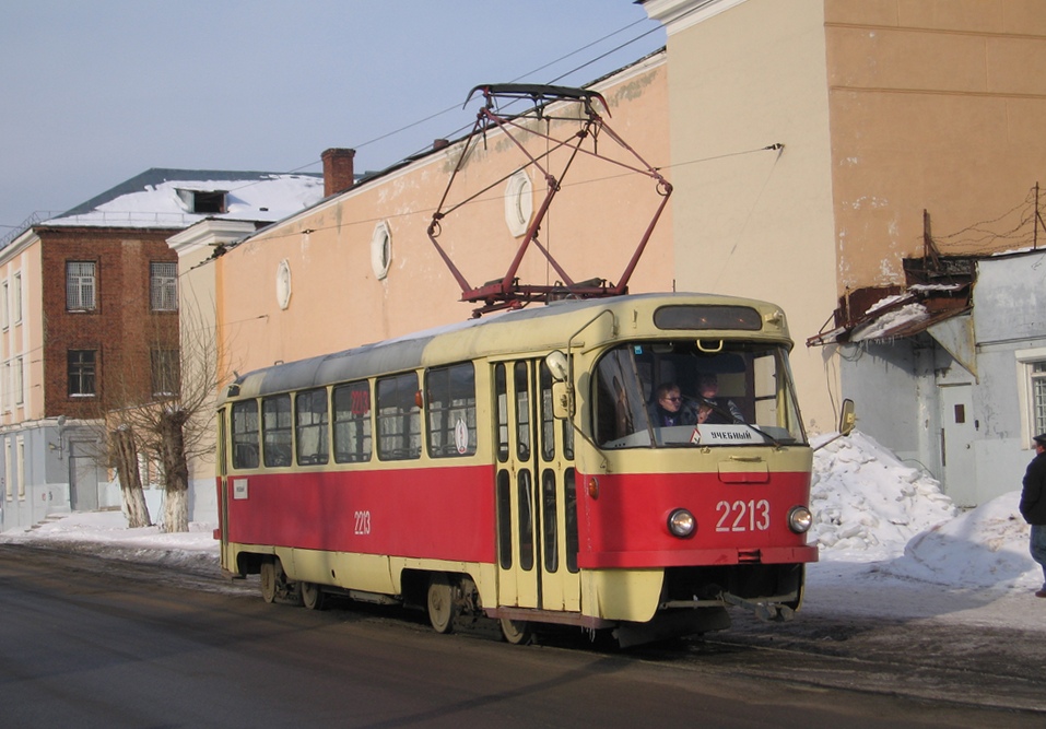 伊熱夫斯克, Tatra T3SU (2-door) # 2213