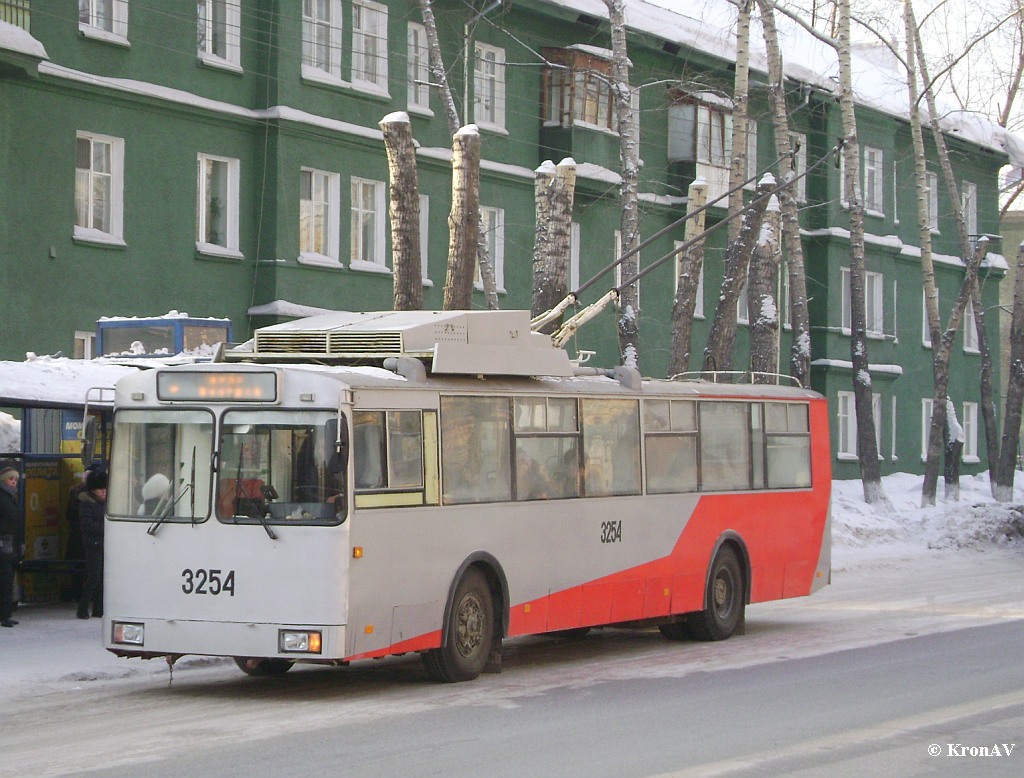 Novosibirsk, ST-682G № 3254