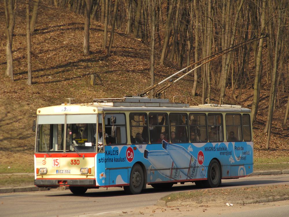 Kaunas, Škoda 14Tr01 Nr. 330