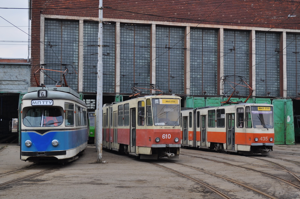 Калининград, Duewag GT6 № 443; Калининград, Tatra KT4SU № 610