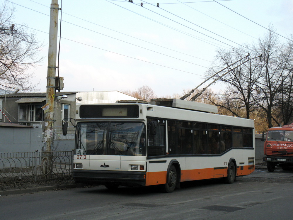 Kijevas, MAZ-103T nr. 2713