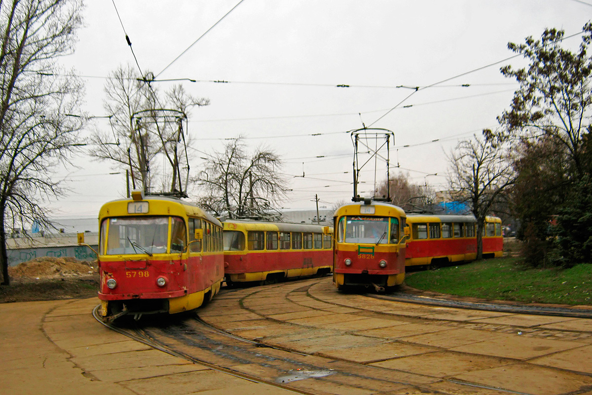 Киев, Tatra T3SU № 5798