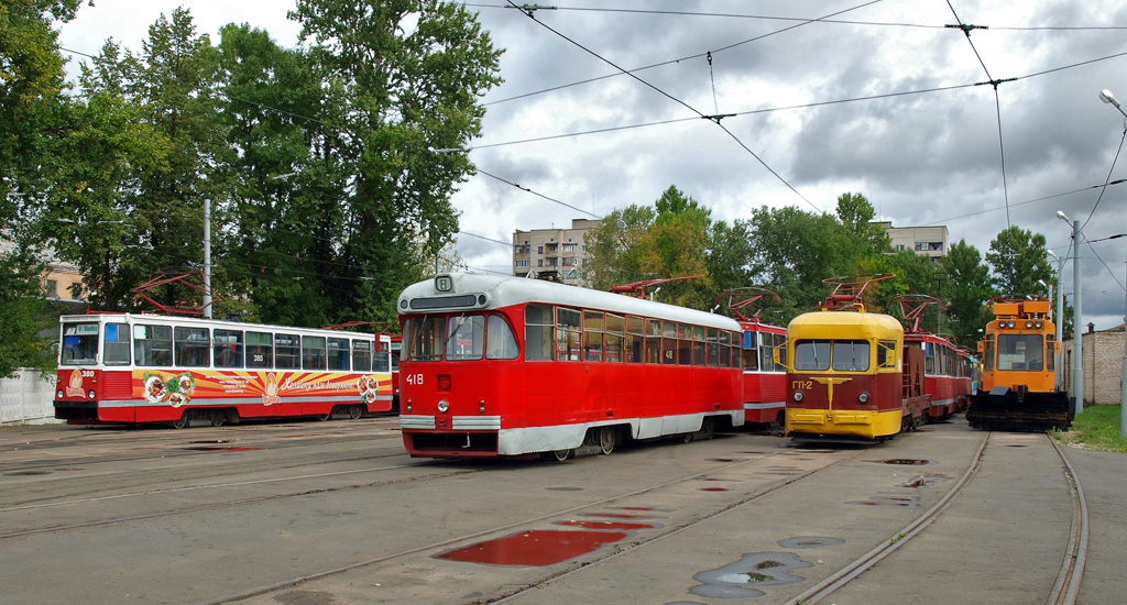 Vitebskas, 71-605 (KTM-5M3) nr. 380; Vitebskas, RVZ-6M2 nr. 418; Vitebskas, MTV-82 nr. ГП-2; Vitebskas — Miscellaneous photos